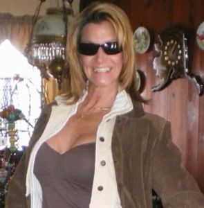 Meet your Posher, Michele